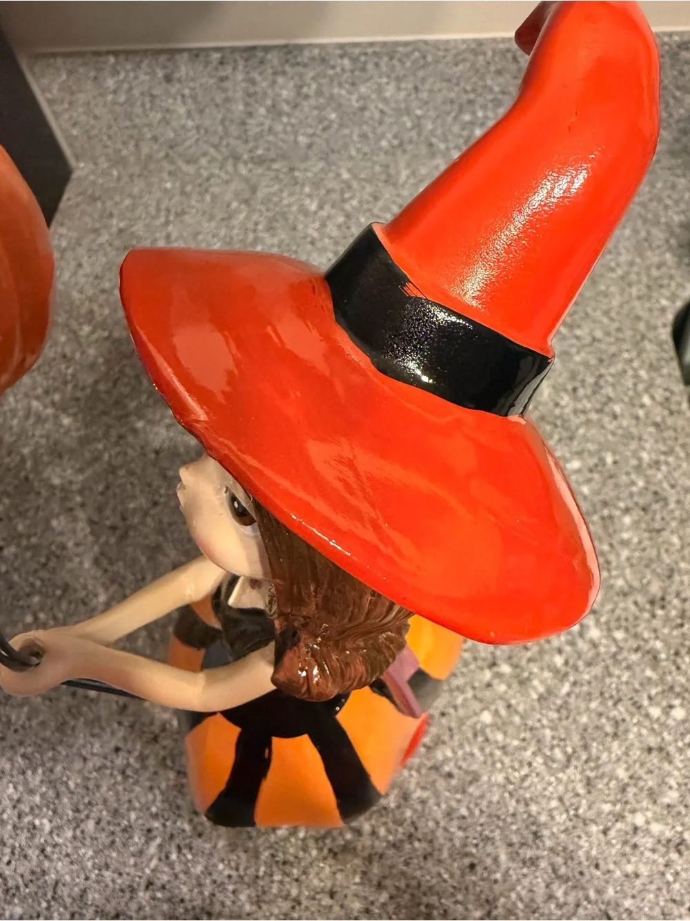 Bella Luxx Halloween Witch Figurine in Orange, Black & Purple